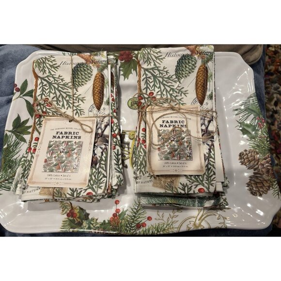 MICHEL Design Works Melamine "Christmas Joy 17X 12 Santa Reindeers Plus Napkins - Picture 4 of 4